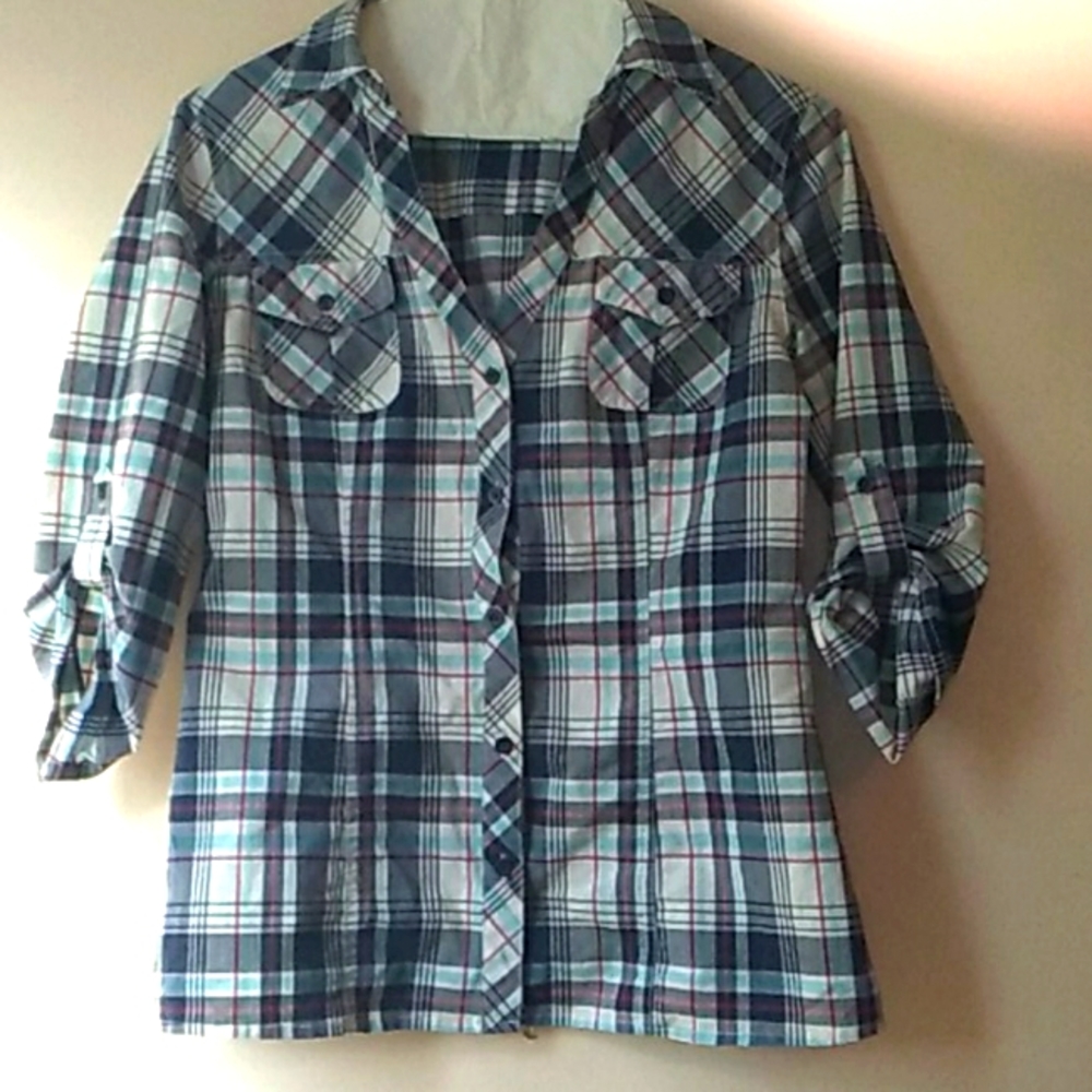 Blue plaid button up